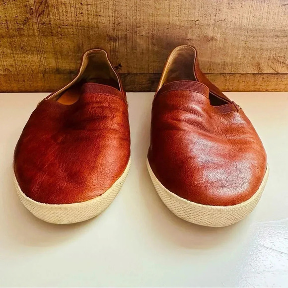 Frye Melanie Leather Slip Ons Flats - Picture 5 of 9